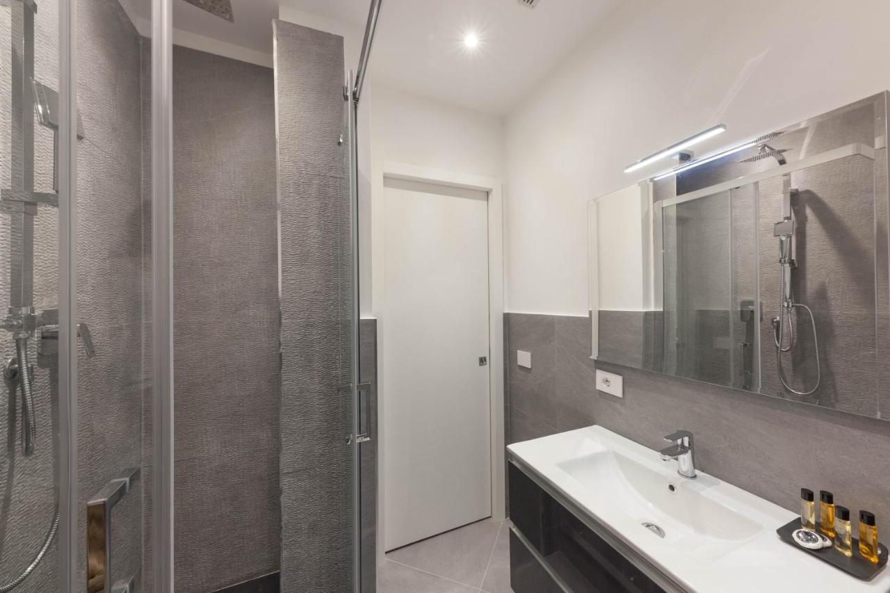 Teseo Apartments & Relax Генуа Екстериор снимка